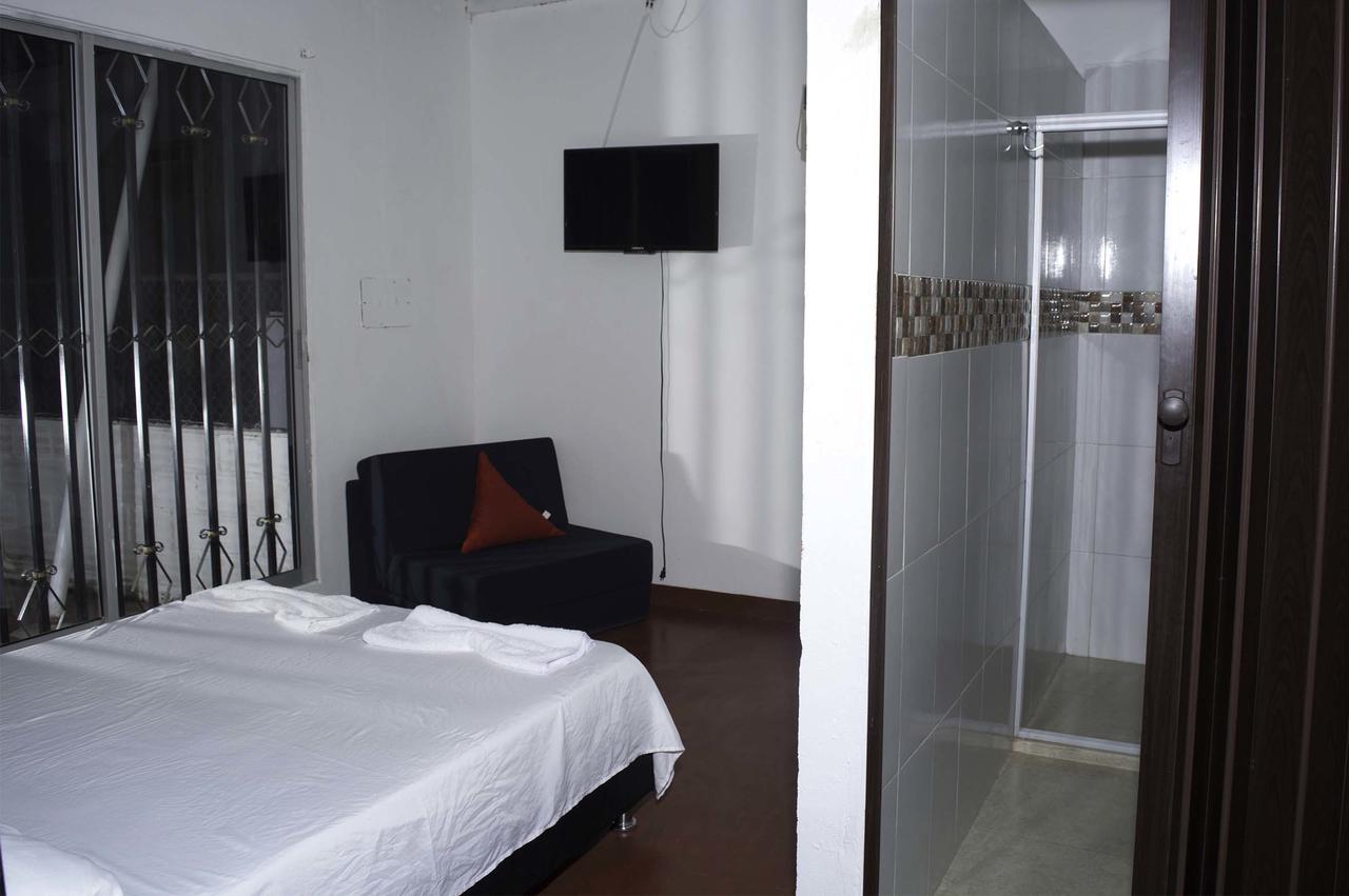 Hostal El Ruby Villavieja Eksteriør bilde