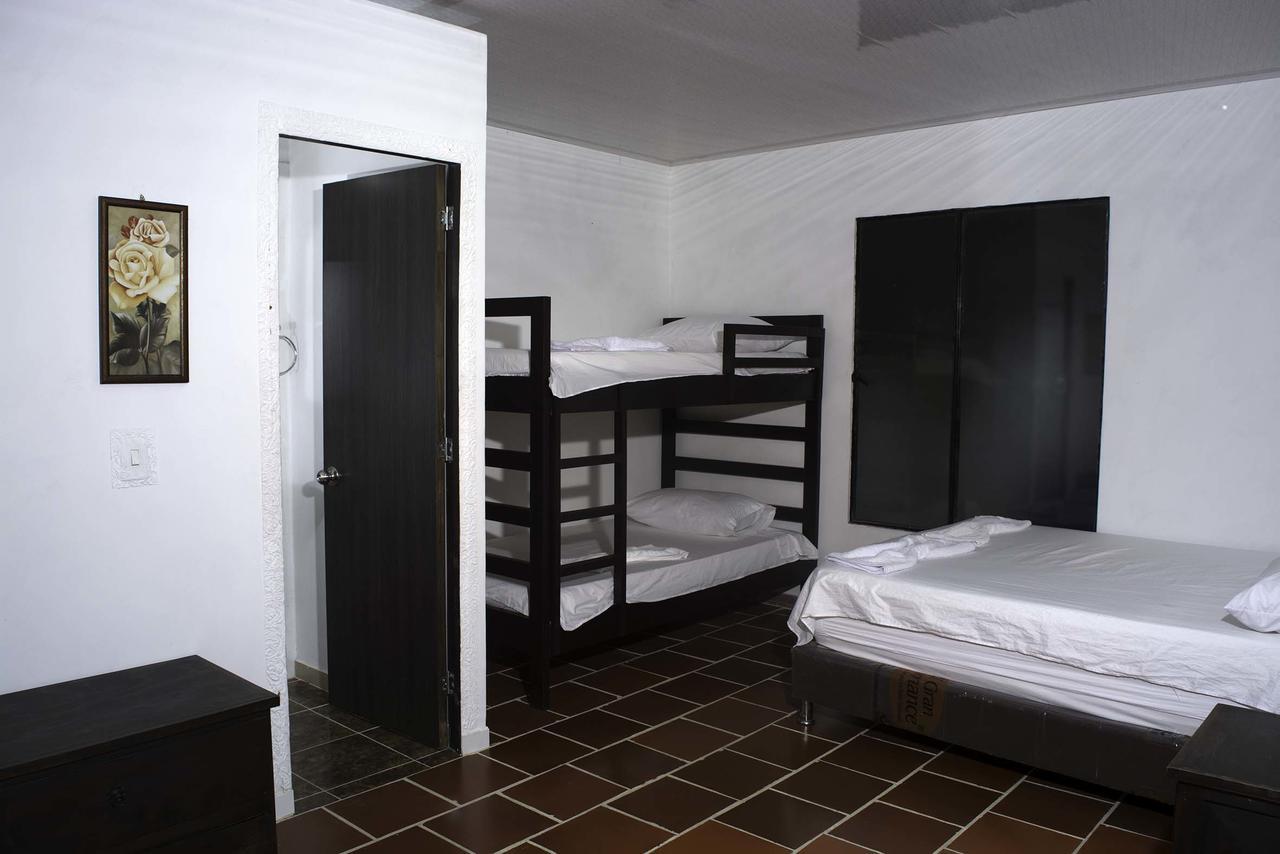 Hostal El Ruby Villavieja Eksteriør bilde