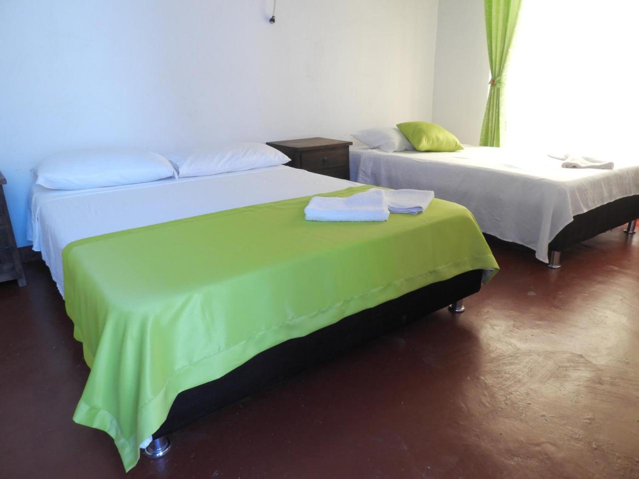 Hostal El Ruby Villavieja Eksteriør bilde