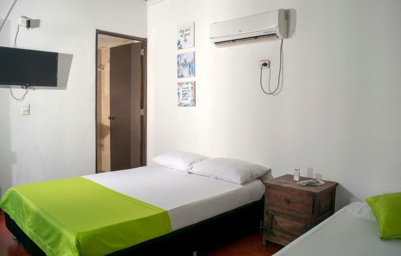 Hostal El Ruby Villavieja Eksteriør bilde