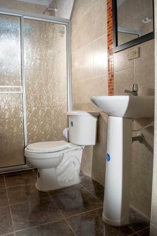 Hostal El Ruby Villavieja Eksteriør bilde